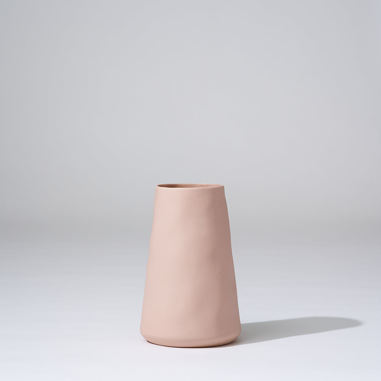 Cloud Tulip Vase ✦ Icy Pink (L)
